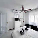 Апартаменти Beachfront In Primera Linea De Playa