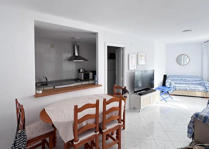 Apartment Beachfront In Primera Linea De Playa Conil De La Frontera